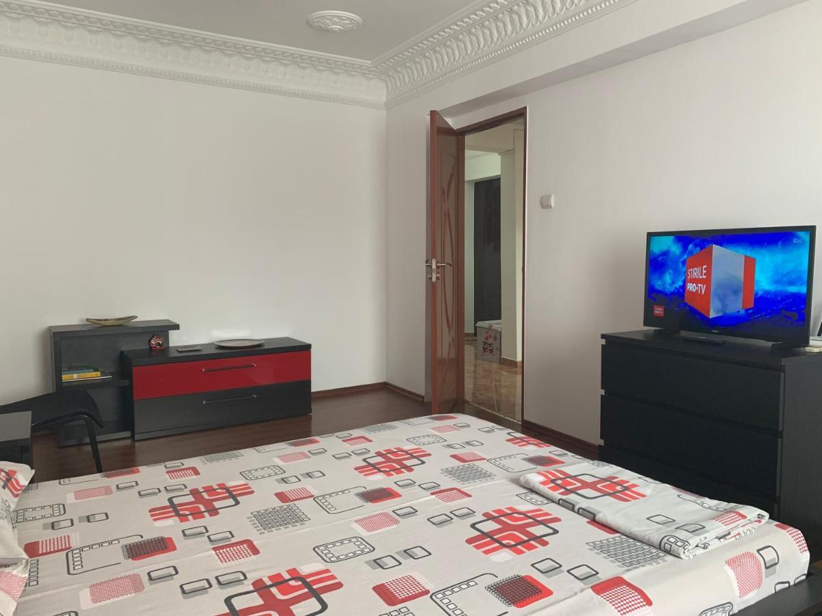 Center Apartment Galaţi Exteriör bild