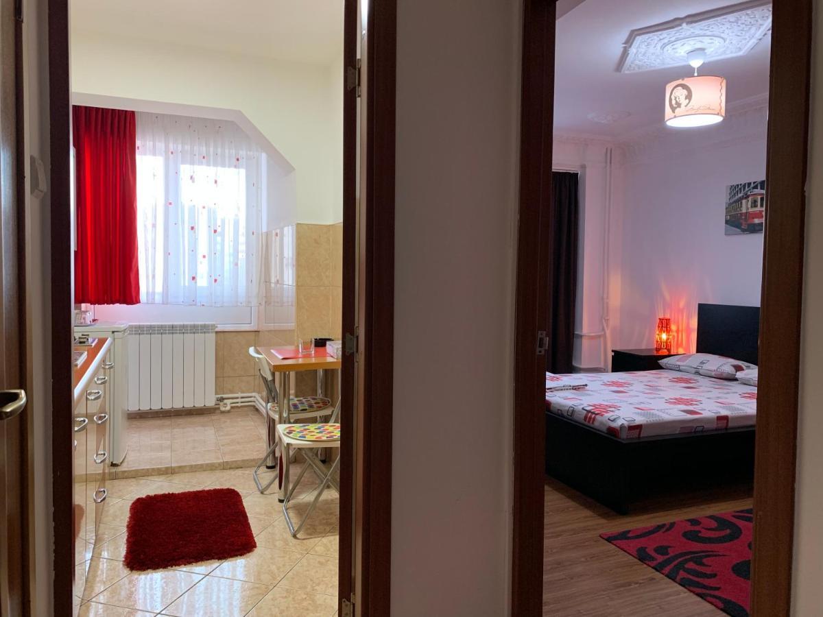 Center Apartment Galaţi Exteriör bild